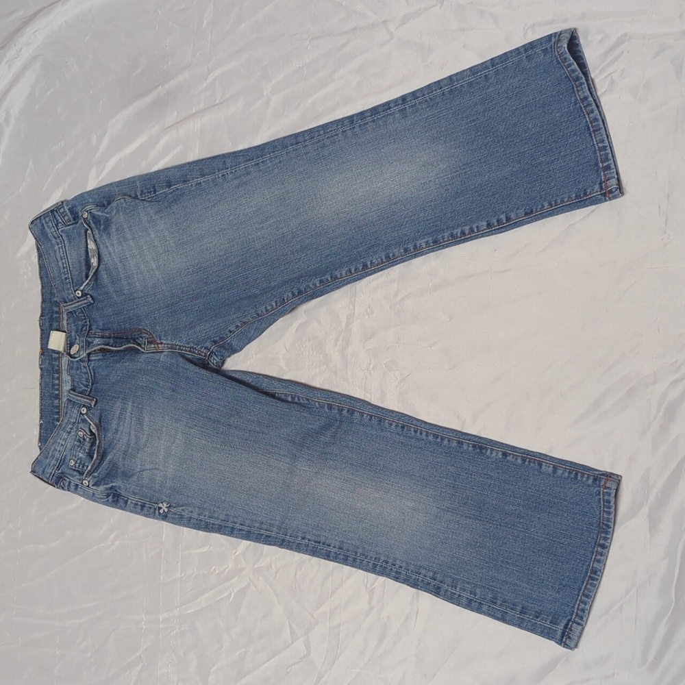 Lucky Brand Classic Rider Medium Washed Cropped Straight Leg Capri Jeans
